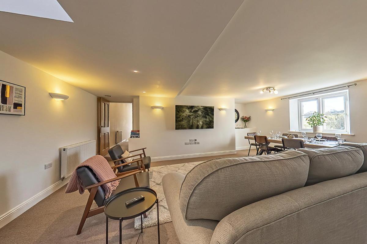 3 Bedroom Barn Conversion With Hot Tub-Garden View - Ty Cerrig Barn Corwen Exterior foto